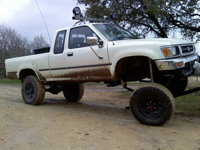 flexing at the ranch, no front drive shaft  :(